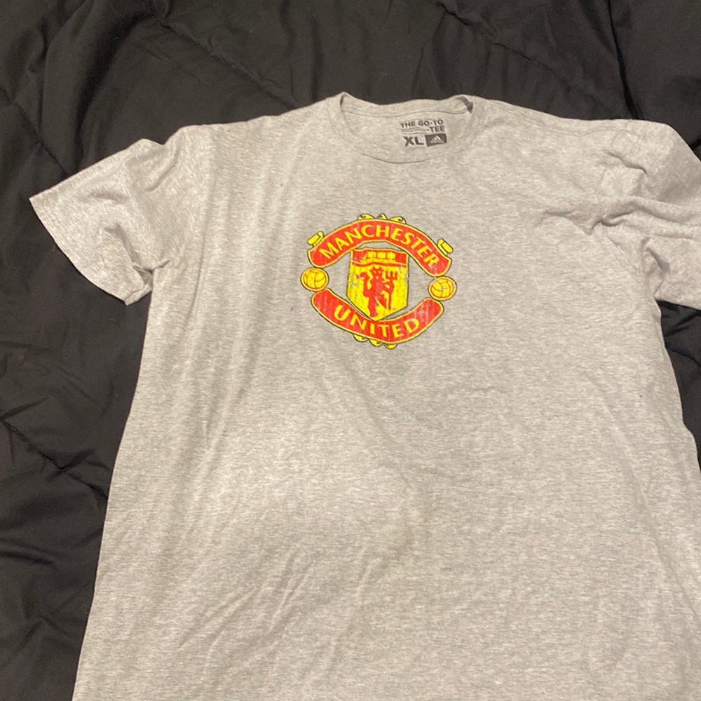 Vintage grey Manchester United shirt, Adidas, youth XL